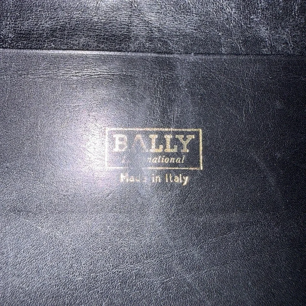 Bally bifold long
